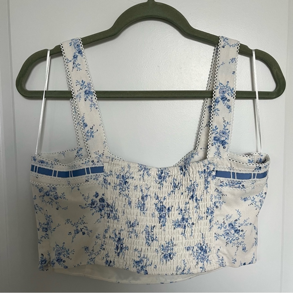 NEW Altar’d State Blue Floral Crop Top Size Large NWT - Picture 9 of 9